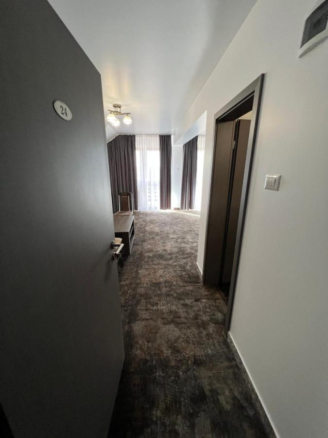 Motel Infinit Târgu Jiu 외부 사진