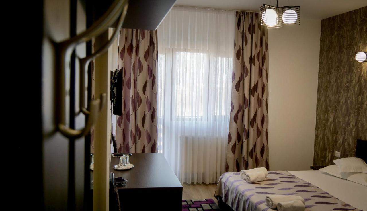 Motel Infinit Târgu Jiu 외부 사진