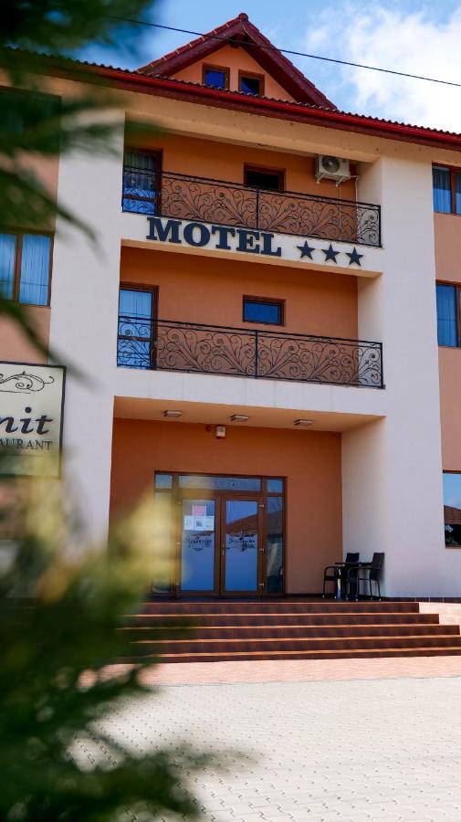 Motel Infinit Târgu Jiu 외부 사진