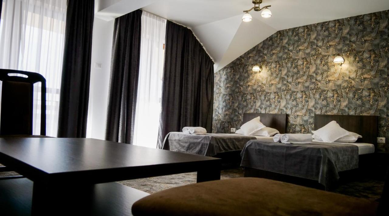 Motel Infinit Târgu Jiu 외부 사진