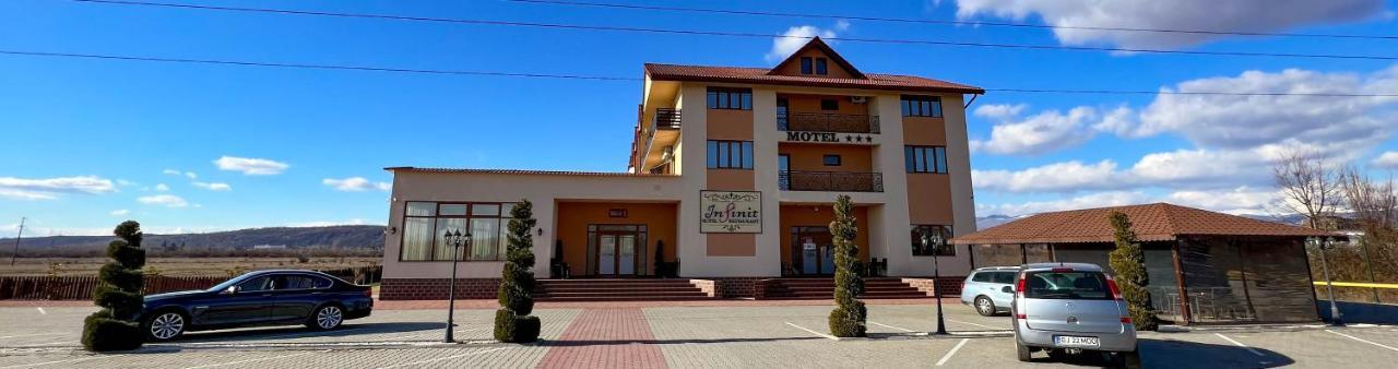 Motel Infinit Târgu Jiu 외부 사진